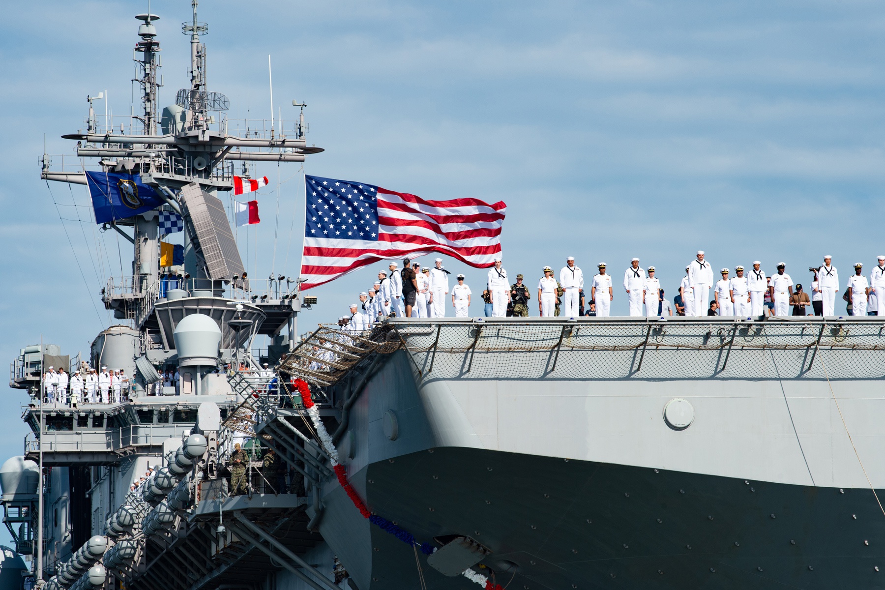 中东关系缓和,美国开始表现得有些焦虑!