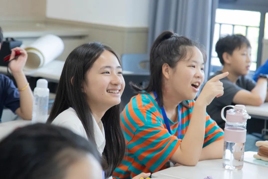 留学方向毕业生100%进入目标国家顶尖大学,英特校友遍布国内外名校