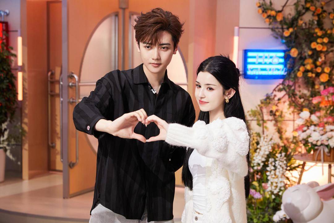 《你好,星期六》招募520代言人,胡一天梁洁甜度满分