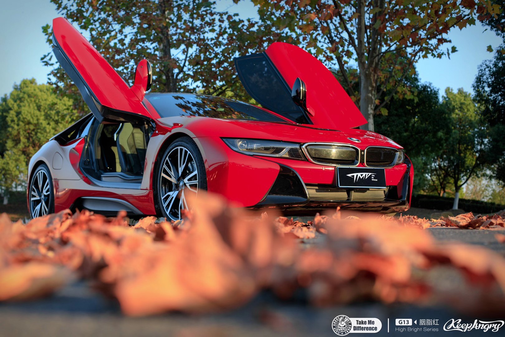 宝马i8 -tmd潮牌改色膜胭脂红