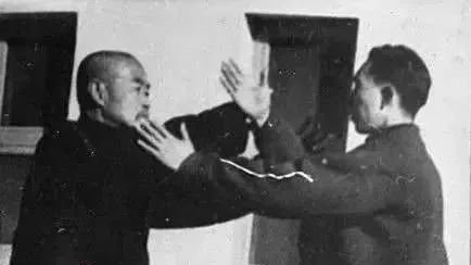 北派吴式太极拳名师杨禹廷先生演练的吴式太极拳,珍贵!