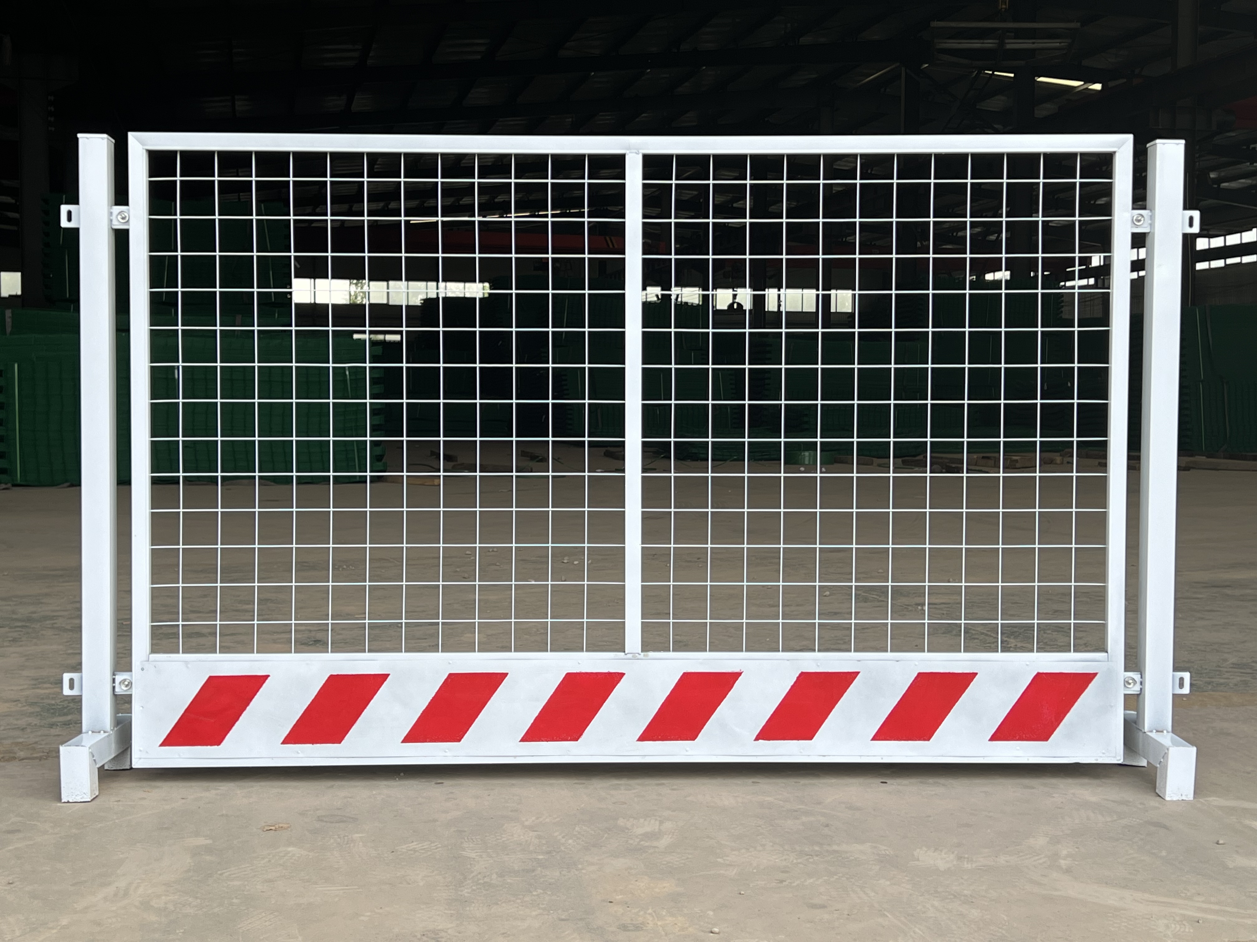 广西基坑护栏厂家分享:基坑护栏使用场景