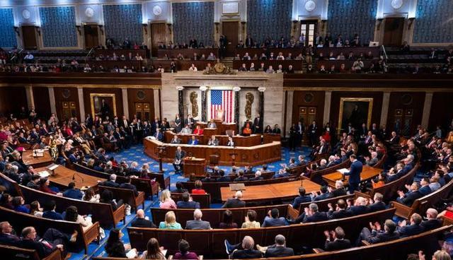 理性何在!美国议会批白宫,美国债券"危局加剧",我国或将助