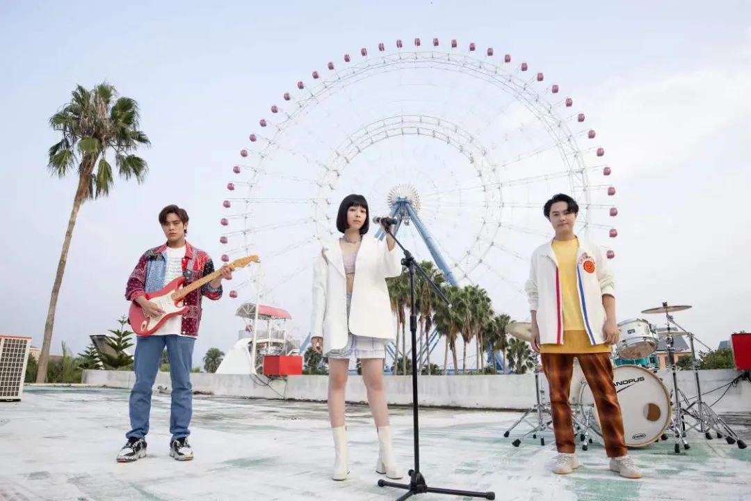 专访|入围中国台湾金曲奖,献唱《扬名立万》的告五人:懂你,用声音治愈