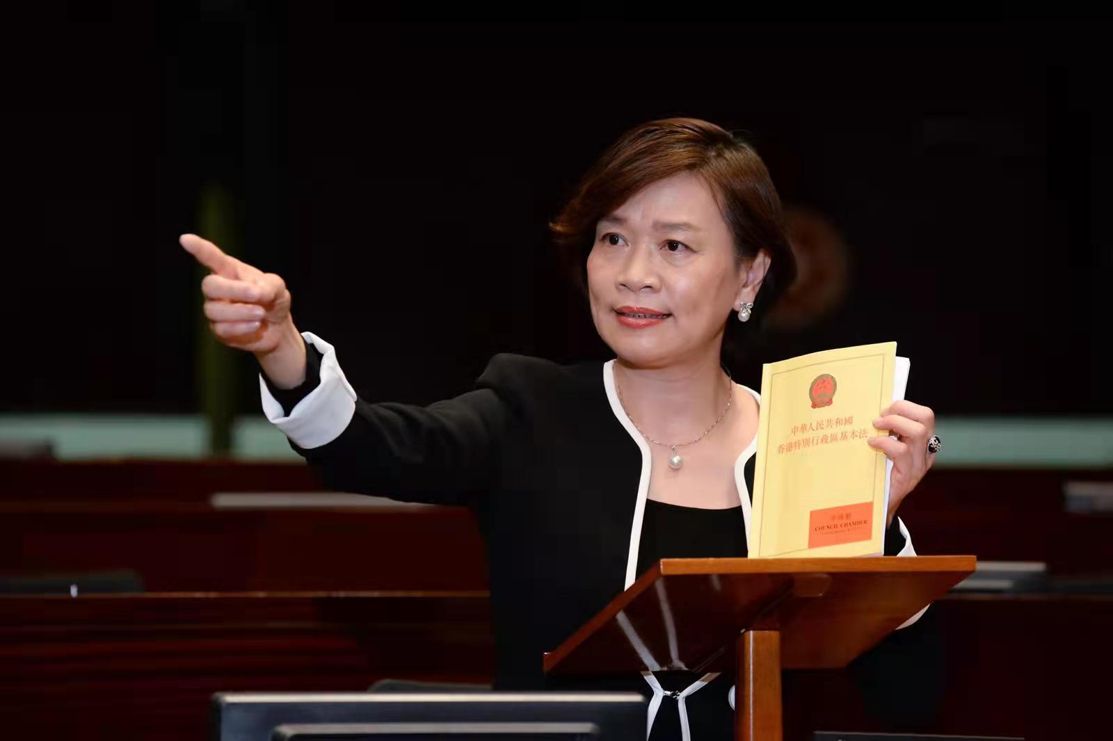 香港立法会议员梁美芬:不忘北京求学初心,一路与祖国共奋进