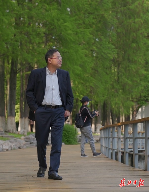 规划设计师余翔:好的规划"落墨"民生公益