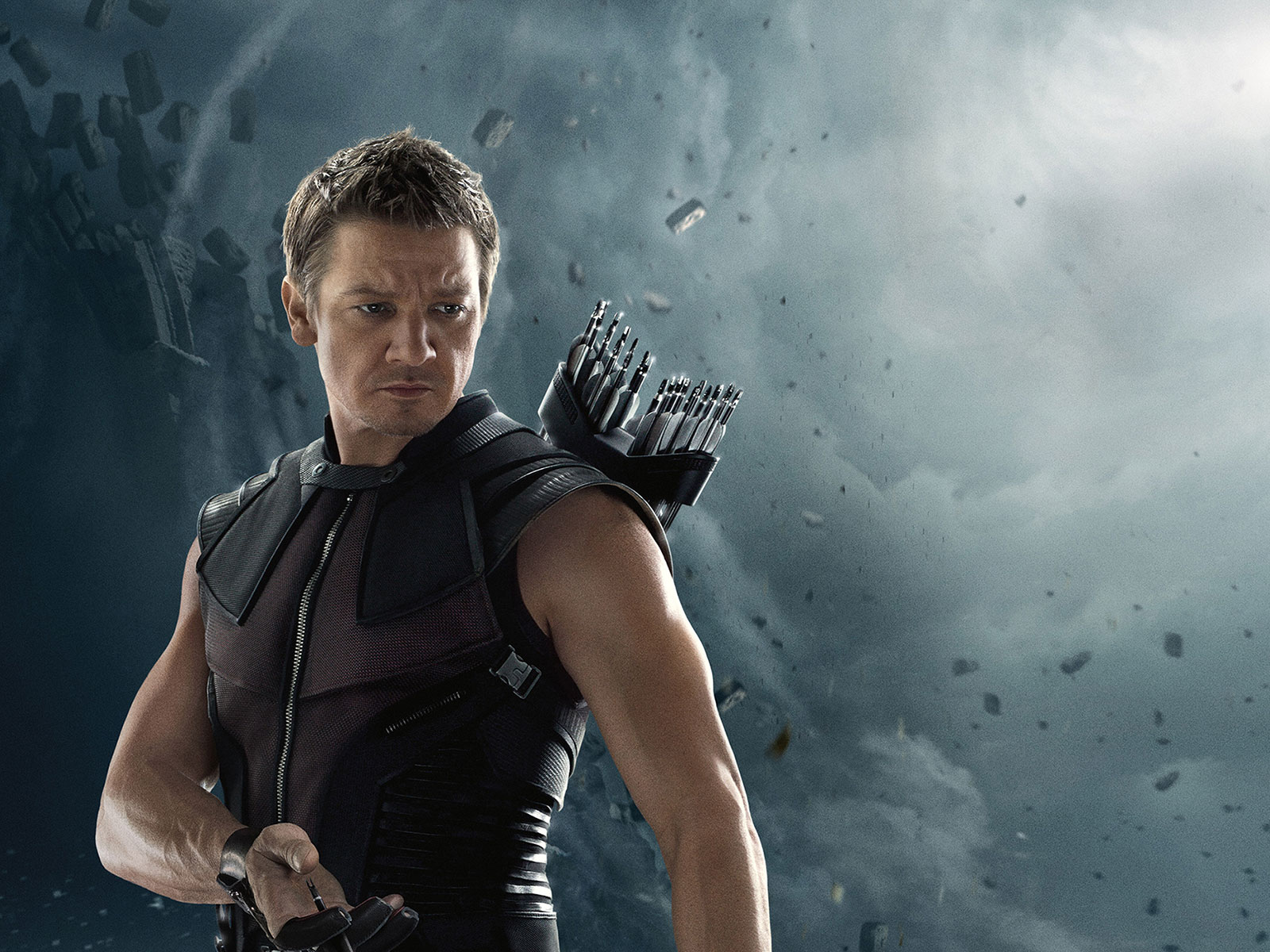 鹰眼扮演者晒icu病房视频,请妈妈妹妹帮做spa,念念不忘复出?