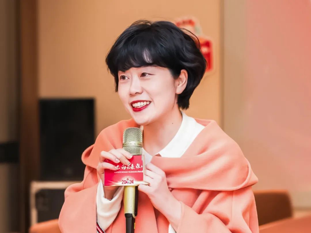 泉州市团市委副书记徐东辉,南安市委常委,副市长陈倩出席活动