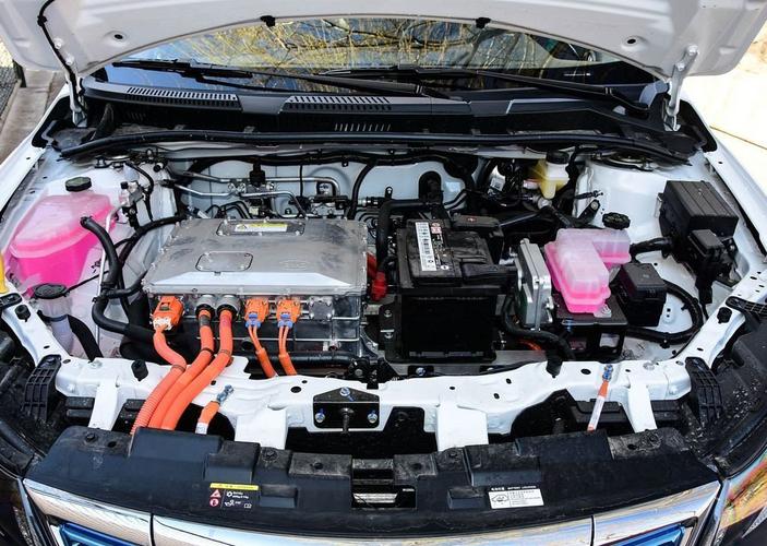 比亚迪e5高压互锁插头都有哪些?