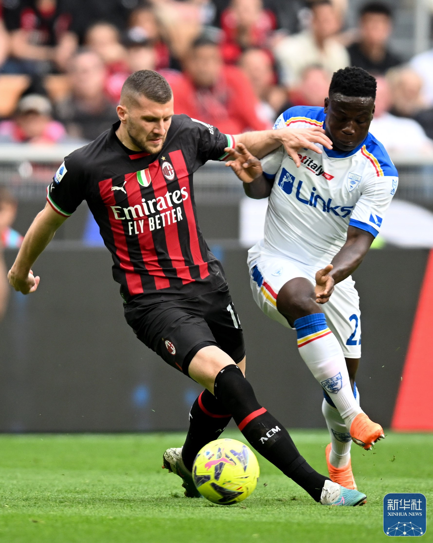 米兰平台-“意甲的赛季最佳进球，回顾那些精彩瞬间！”