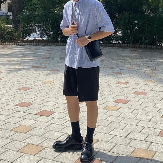 穿球鞋最佳搭配方案 盲选这五条裤子绝不会出错
