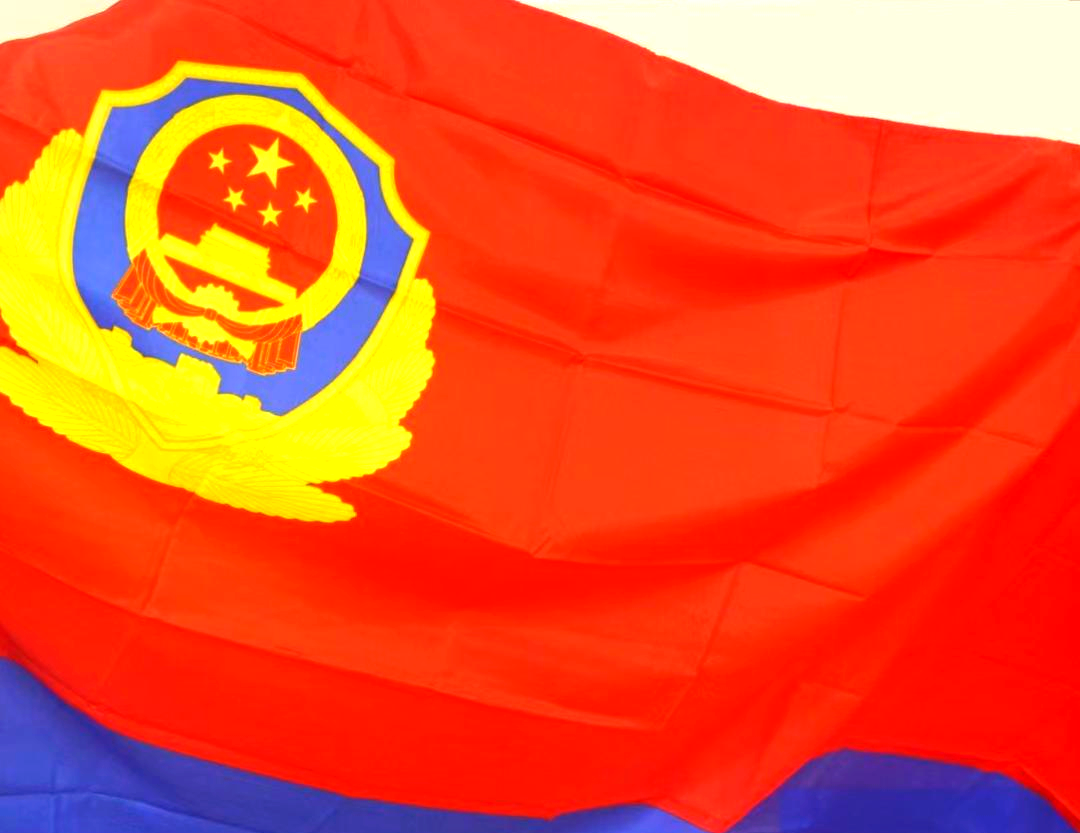 这些规格是针对标准旗杆的,而在某些特殊场合,如庆典时使用的巨幅国旗