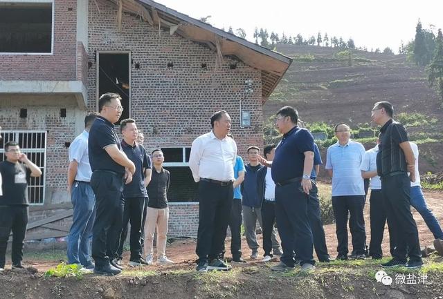 胡江辉到盐津县调研固定资产投资工作