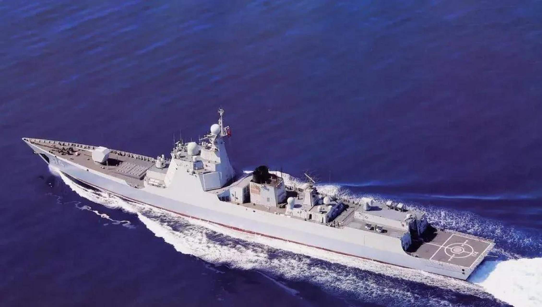 沙特决定购买12艘052d导弹驱逐舰.  根据公开资料显示,052d导弹驱逐舰