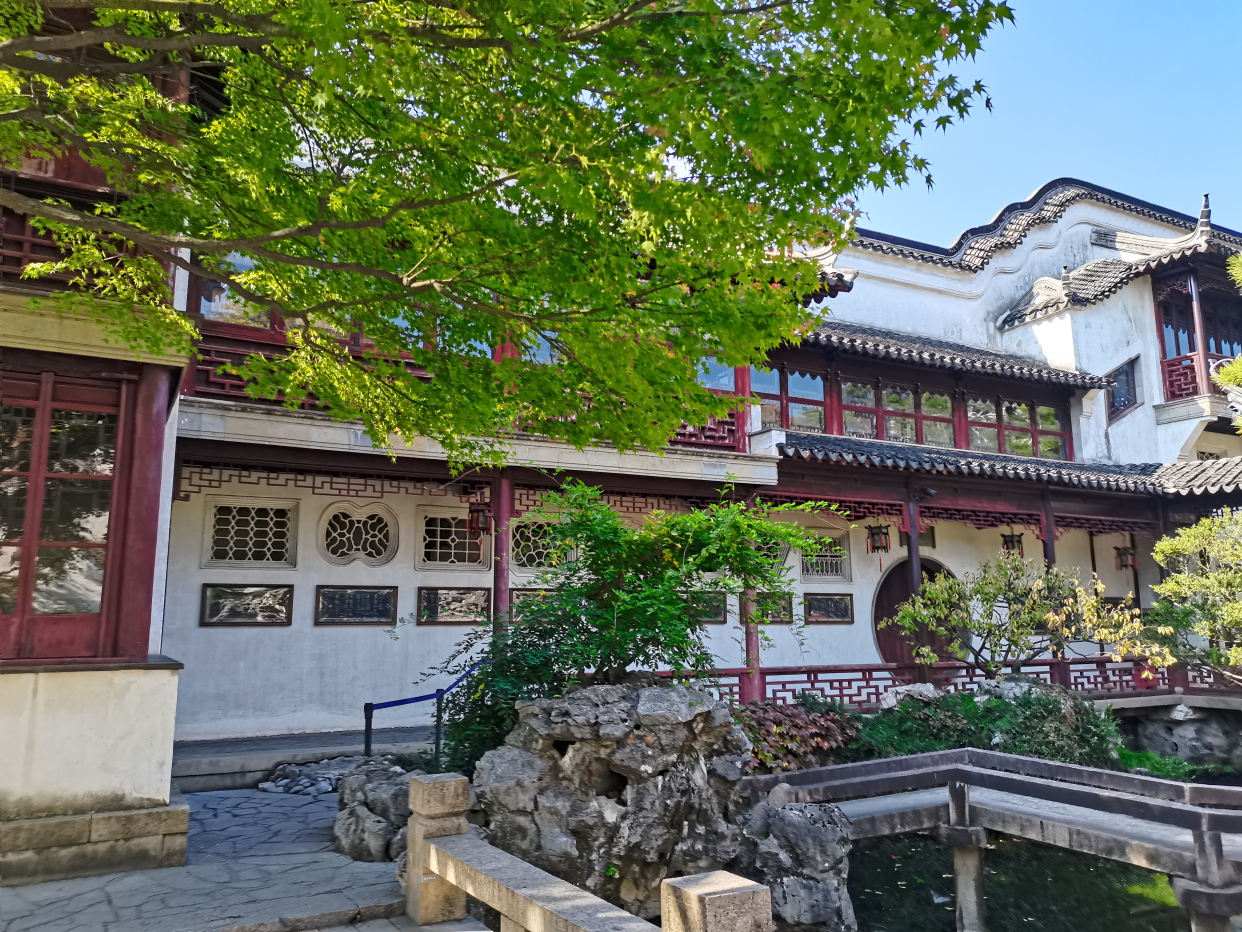 苏州环秀山庄-中国古典园林叠山艺术的杰作