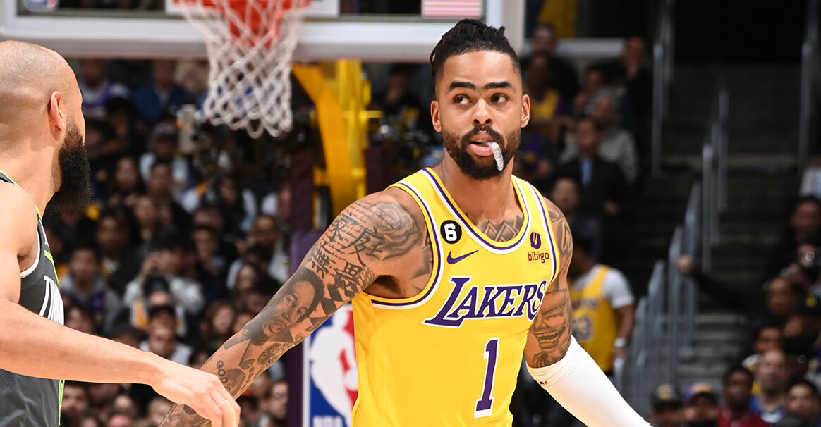 战旧主手感冰凉!拉塞尔半场7中1仅得2分