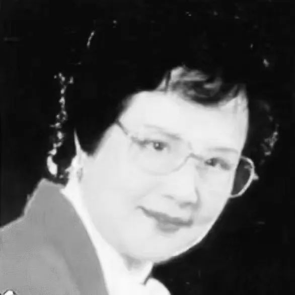 著名京剧表演艺术家张曼玲同志逝世