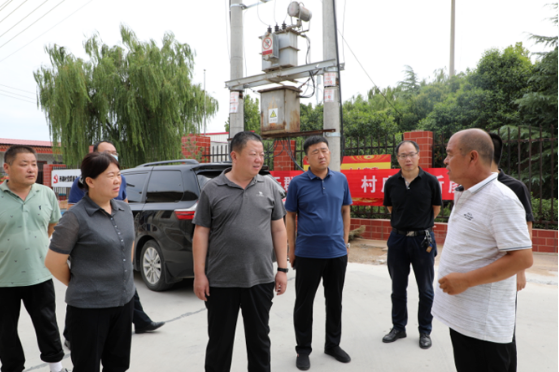尚国桦调研农村人居环境"六乱"整治工作