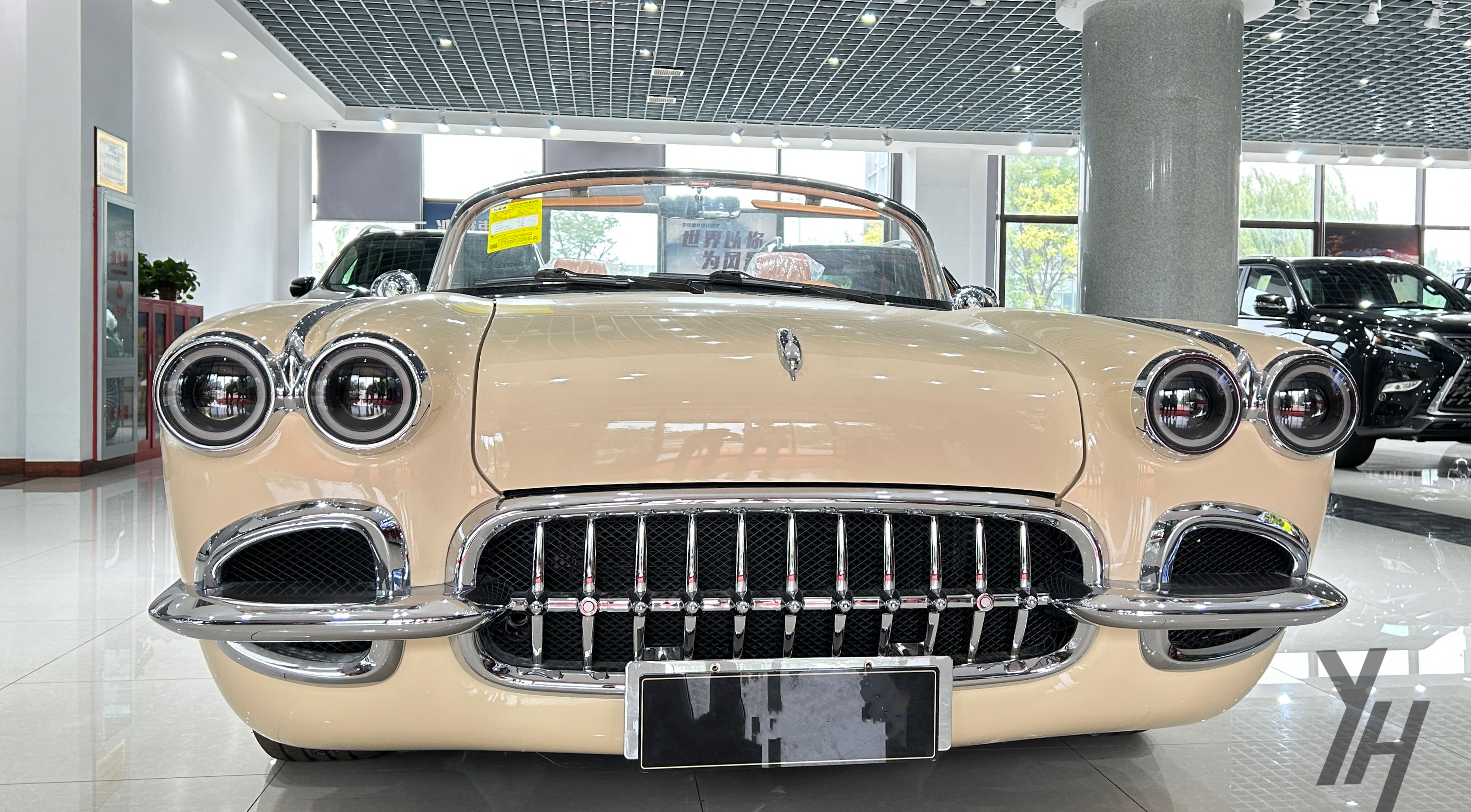 颜值天花板,连迪丽热巴也喜欢的,70万的汽车中最能吸睛的选手