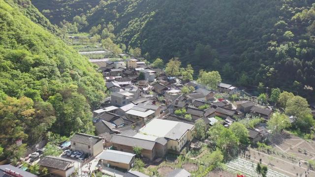 九寨沟南坪镇图片