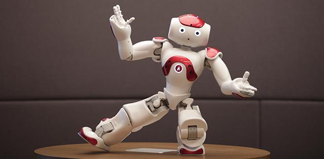 明星机器人一个停产一个贱卖!孙正义的机器人梦不死,狂投18家公司