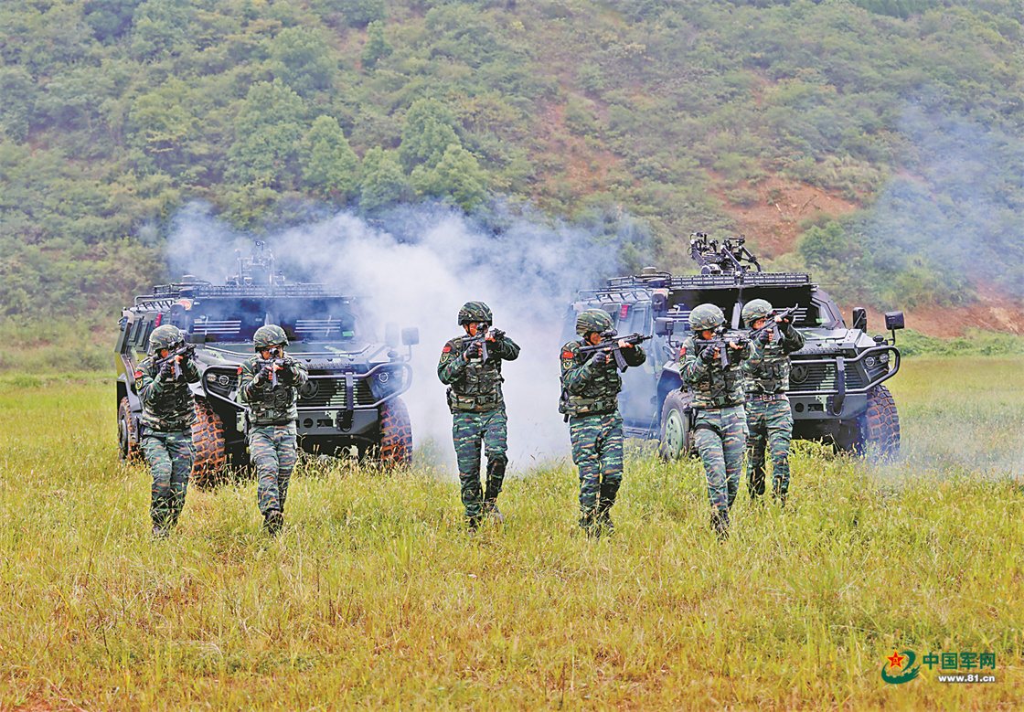 敢于冲锋!武警第二机动总队某支队五中队官兵精武强能影像