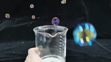 理工男制造的泡泡雨,不是一般的浪漫~|正经玩