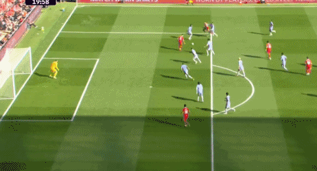 英超-加克波破门萨拉赫点射 利物浦2-2曼联_英超第34轮利物浦5-1热刺_利物浦提前4轮夺冠