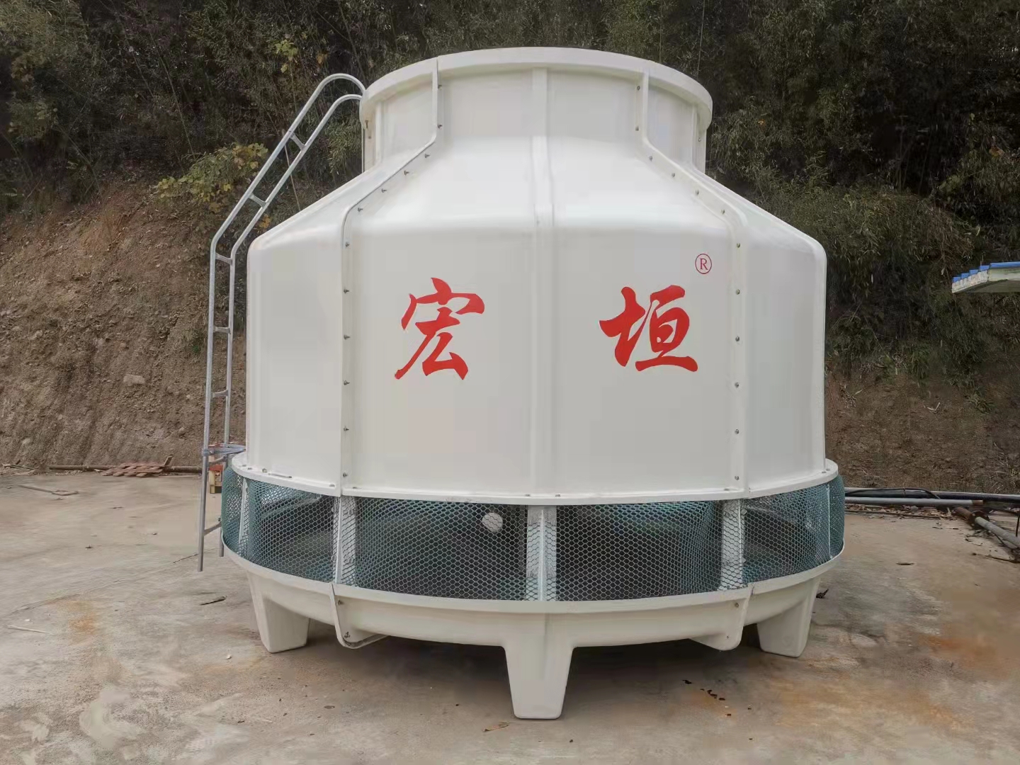 玻璃钢储罐：现代化工生产的不二之选