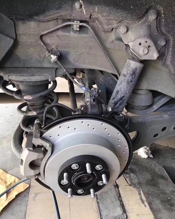 ecfront原厂高速打孔刹车盘适用奔驰a45升级原车刹车碟