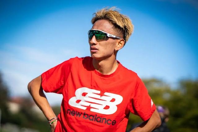 63:40!贾俄仁加刷新半马pb