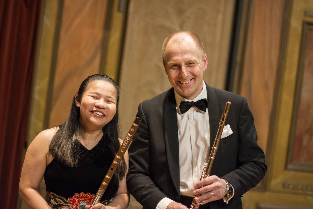 "盲人长笛演奏家"吴晶出版首部自传:17.6万字回忆过往的"逆袭"人生