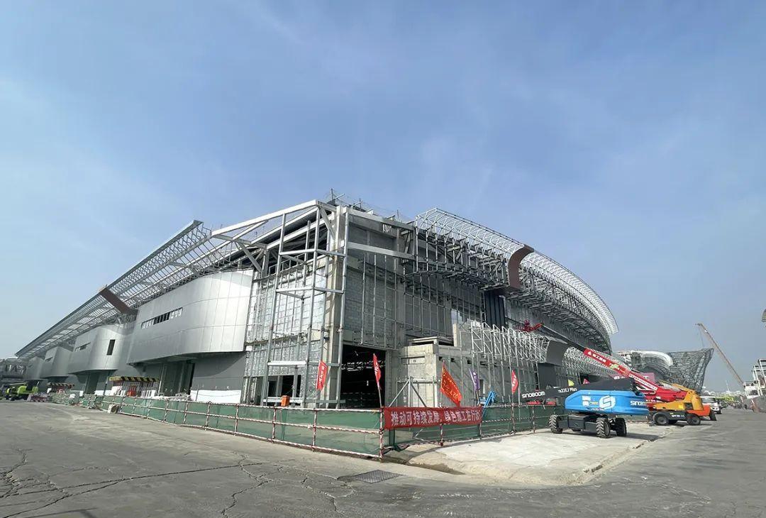 震撼!新国展二期项目顶天立地,终成大器!