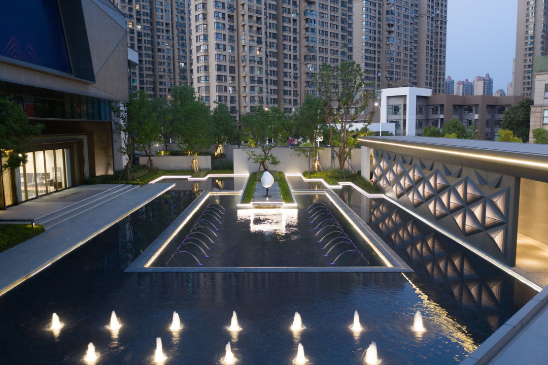 庭前落花穿迴廊,流觴曲水賞月章——马鞍山伟星玖樾台