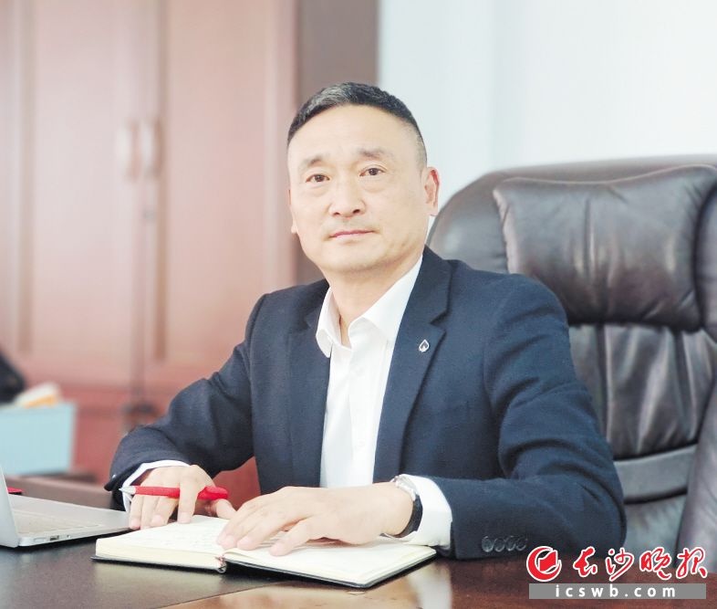 政协委员风采|龚莹:强化源头监管,守护"舌尖上的安全"