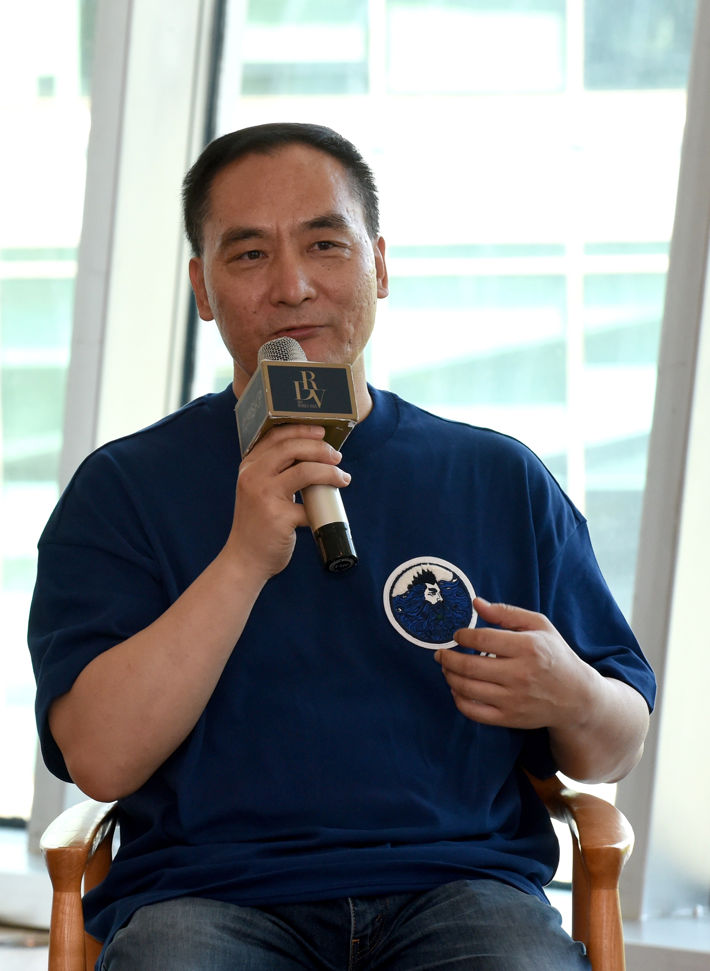 作家张楚推出首部长篇小说《云落》,构建小说世界里的"县城宇宙"