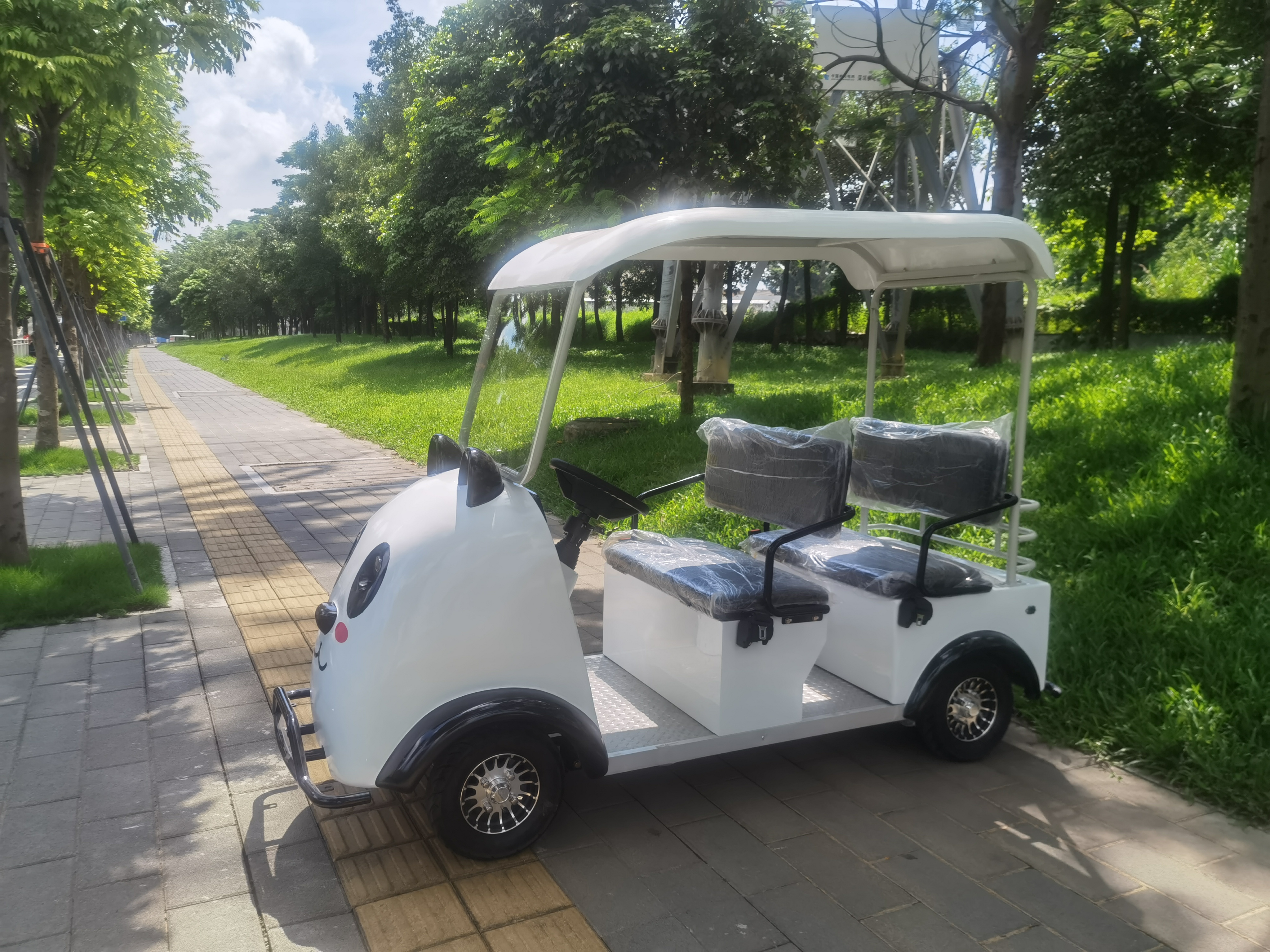 四座卡通景区代步车