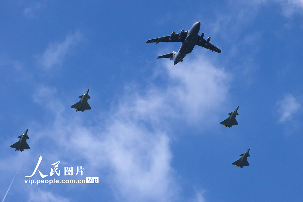 2023年空军航空开放活动将举行 战机上演蓝天盛宴