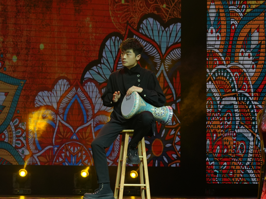 温暖雀跃喝彩这场春暖应科晚会太震撼