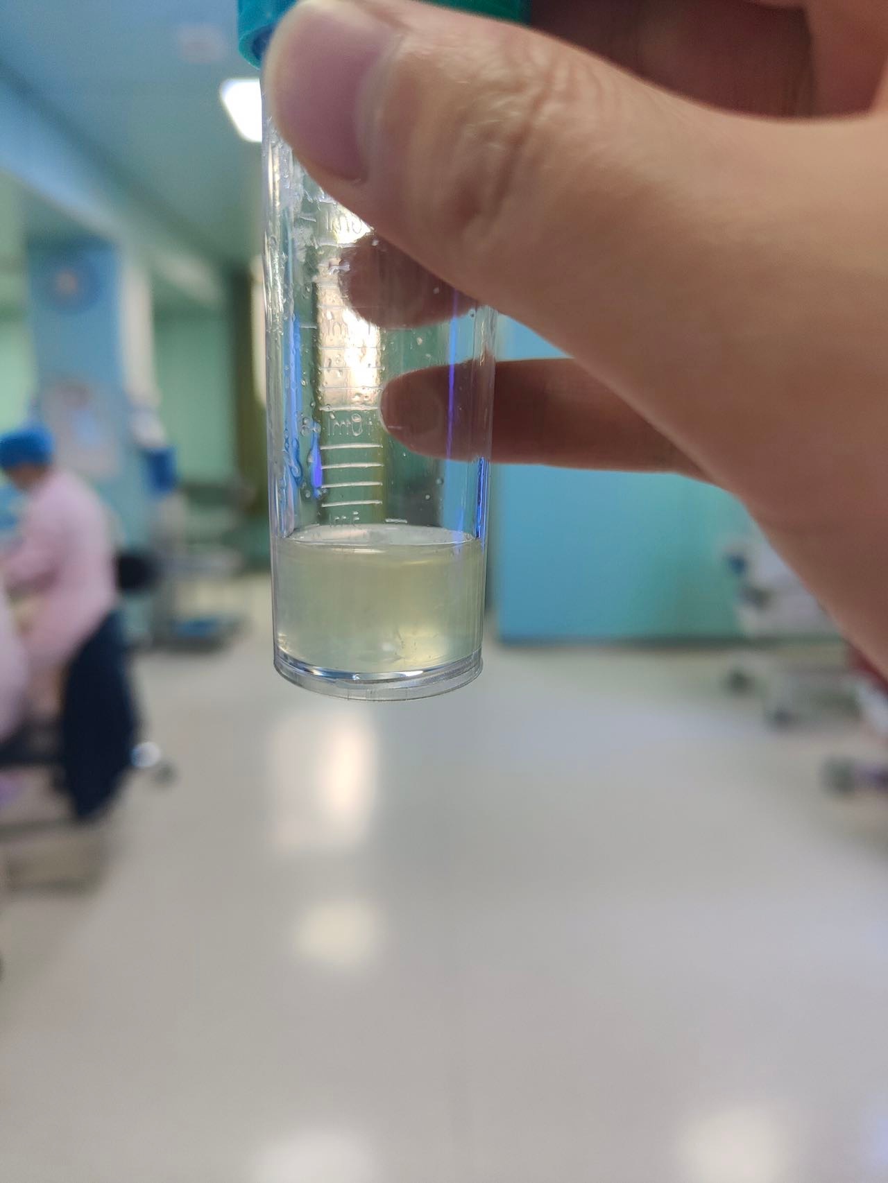 黄陂区人民医院成功完成首例新生儿支气管肺泡灌洗四级手术