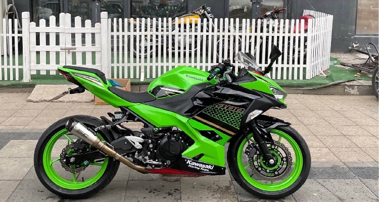 川崎ninja400极速