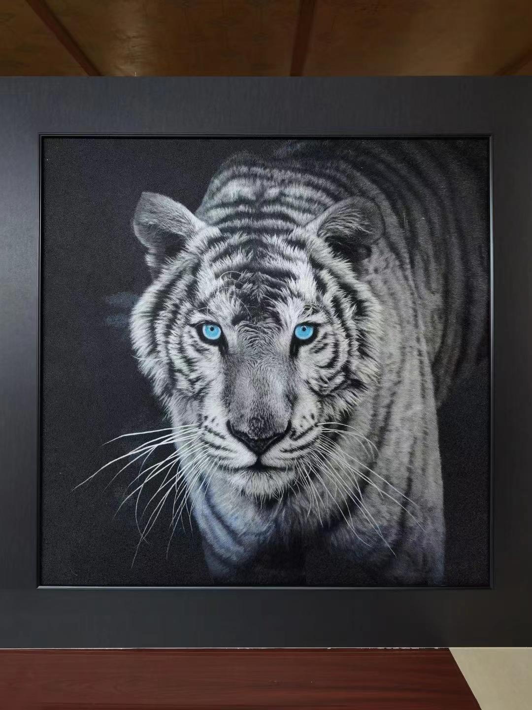 广绣非遗传承人王新元:放下钢枪,拿起绣花针