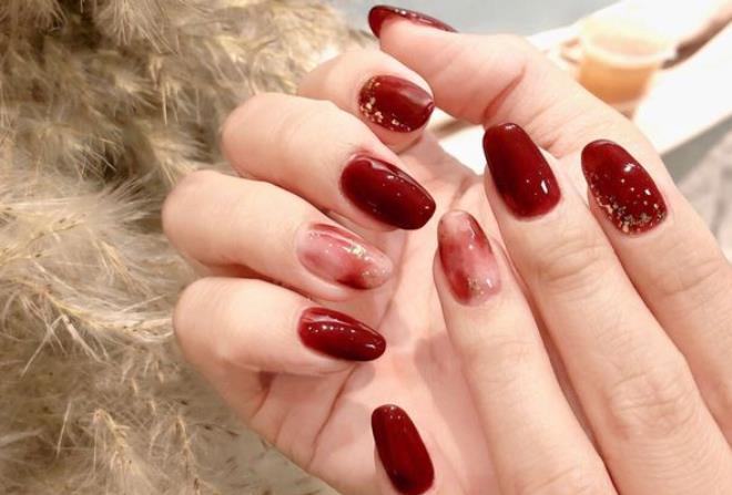 2021年流行指甲颜色款式