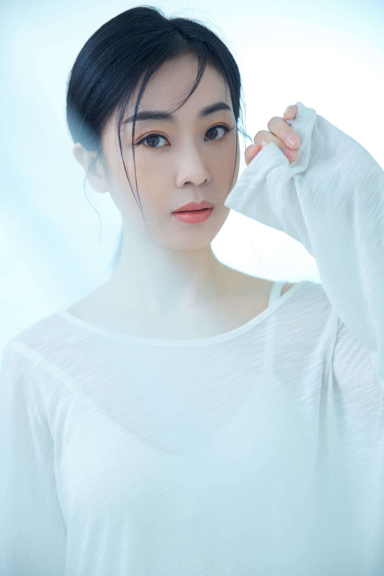 听见好音乐2023杨梓又一首好听歌曲火爆网络《骗不过自己》现场版