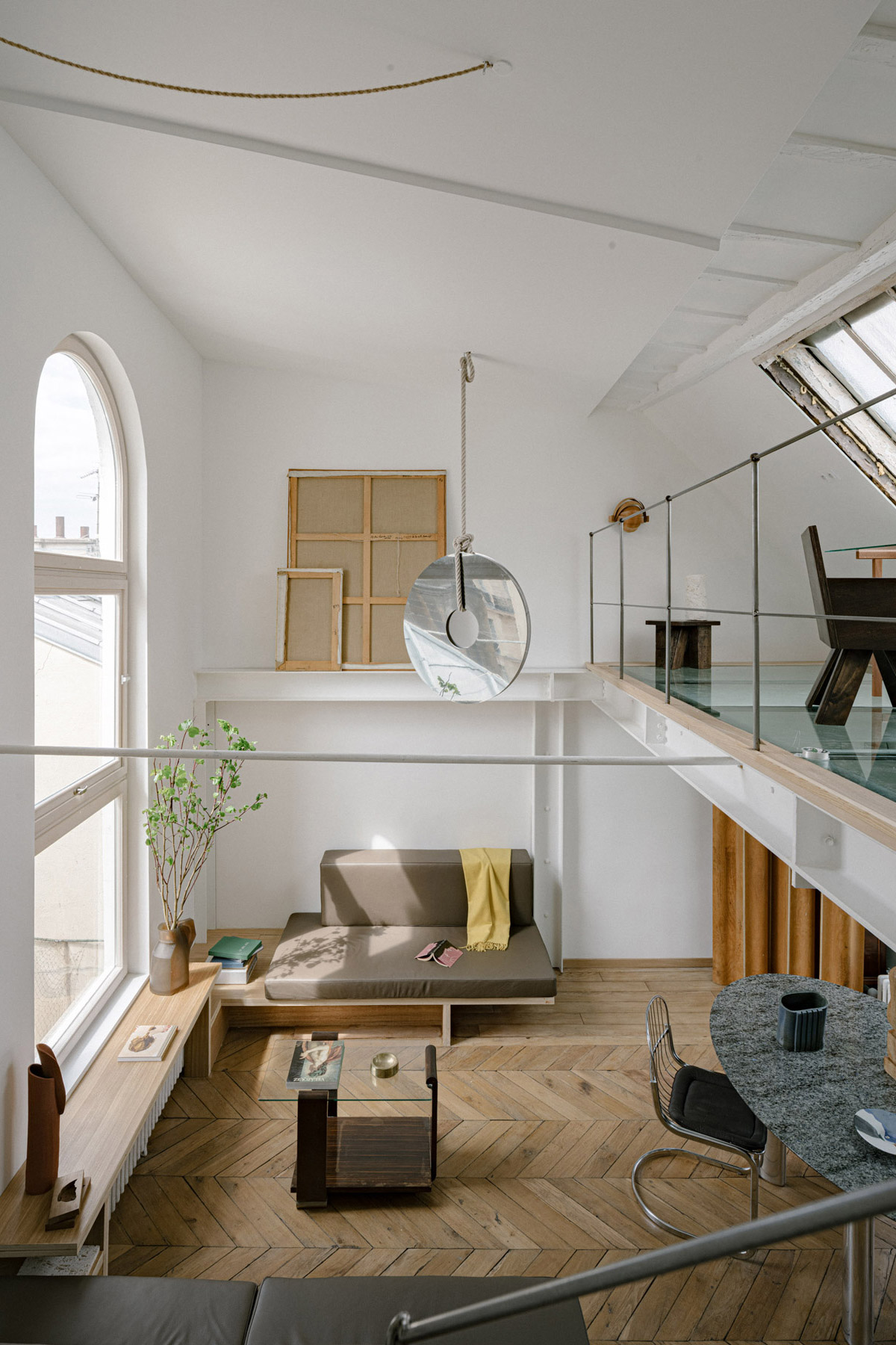 设计师翻新艺术家公寓