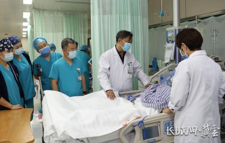 恭喜!河北医大四院胡振杰当选"中国好医生"