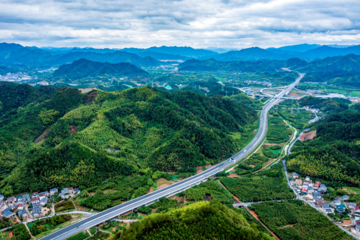 浙江沿海高速公路图片