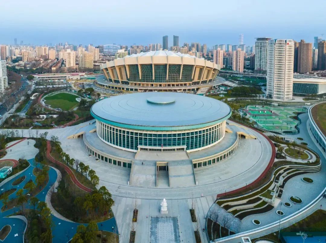 上海久事大鲨鱼新赛季主场揭幕战,本周六小体在上海体育馆等你