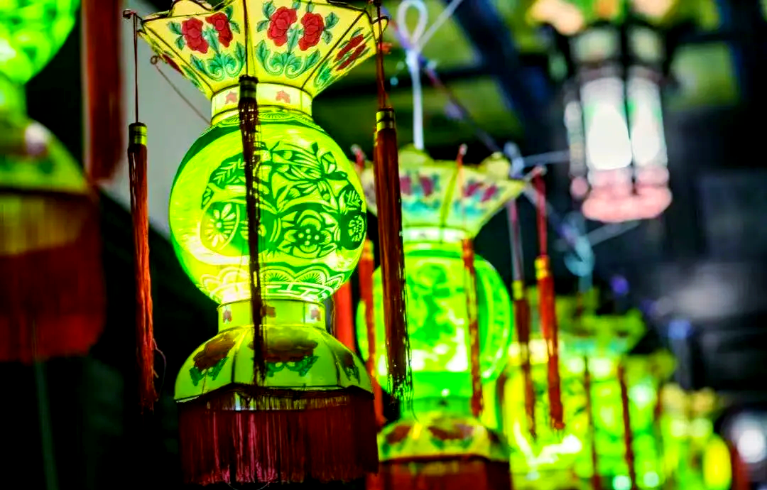 平湖西瓜灯:传承百年的独特民俗文化与艺术创新