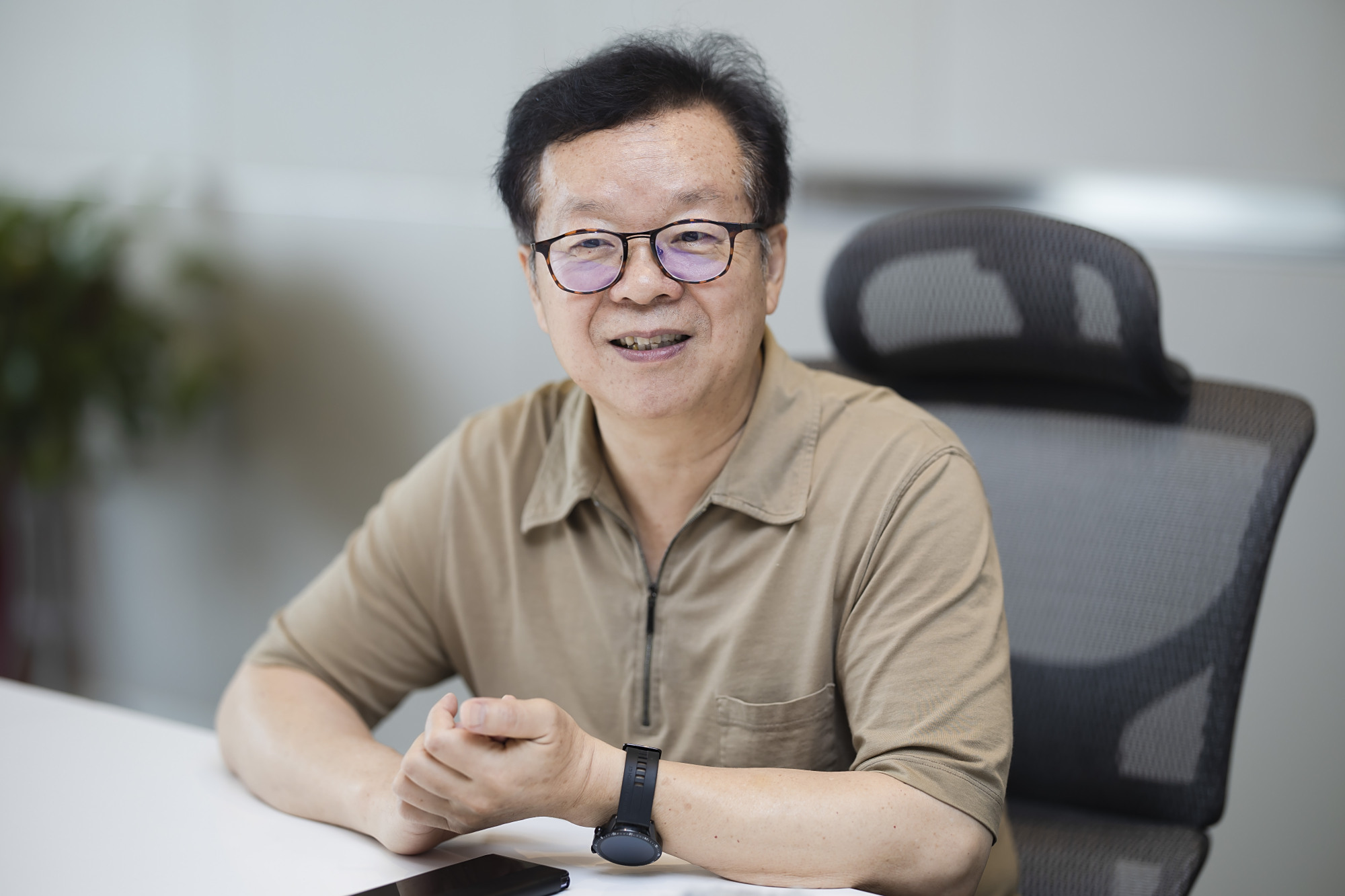 冯双白谈《我们的生活》:年轻人都能在这里找到奋斗的共鸣